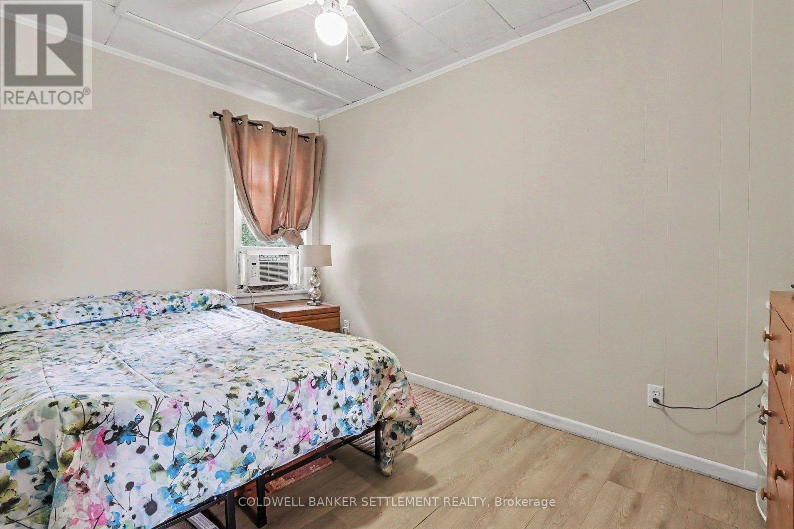 6411 43 HIGHWAY - 16