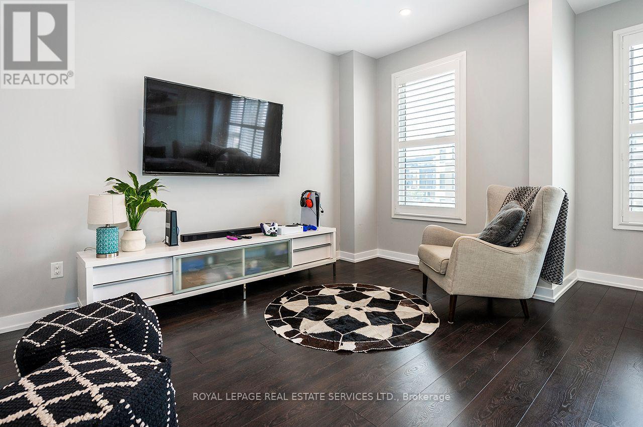 3041 ERNEST APPELBE BOULEVARD - 23