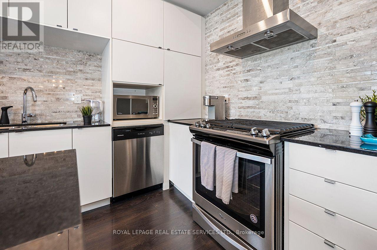 3041 ERNEST APPELBE BOULEVARD - Image 33
