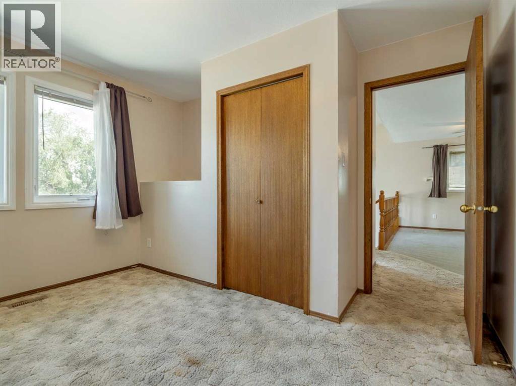 122 Spruce Drive - Image 11