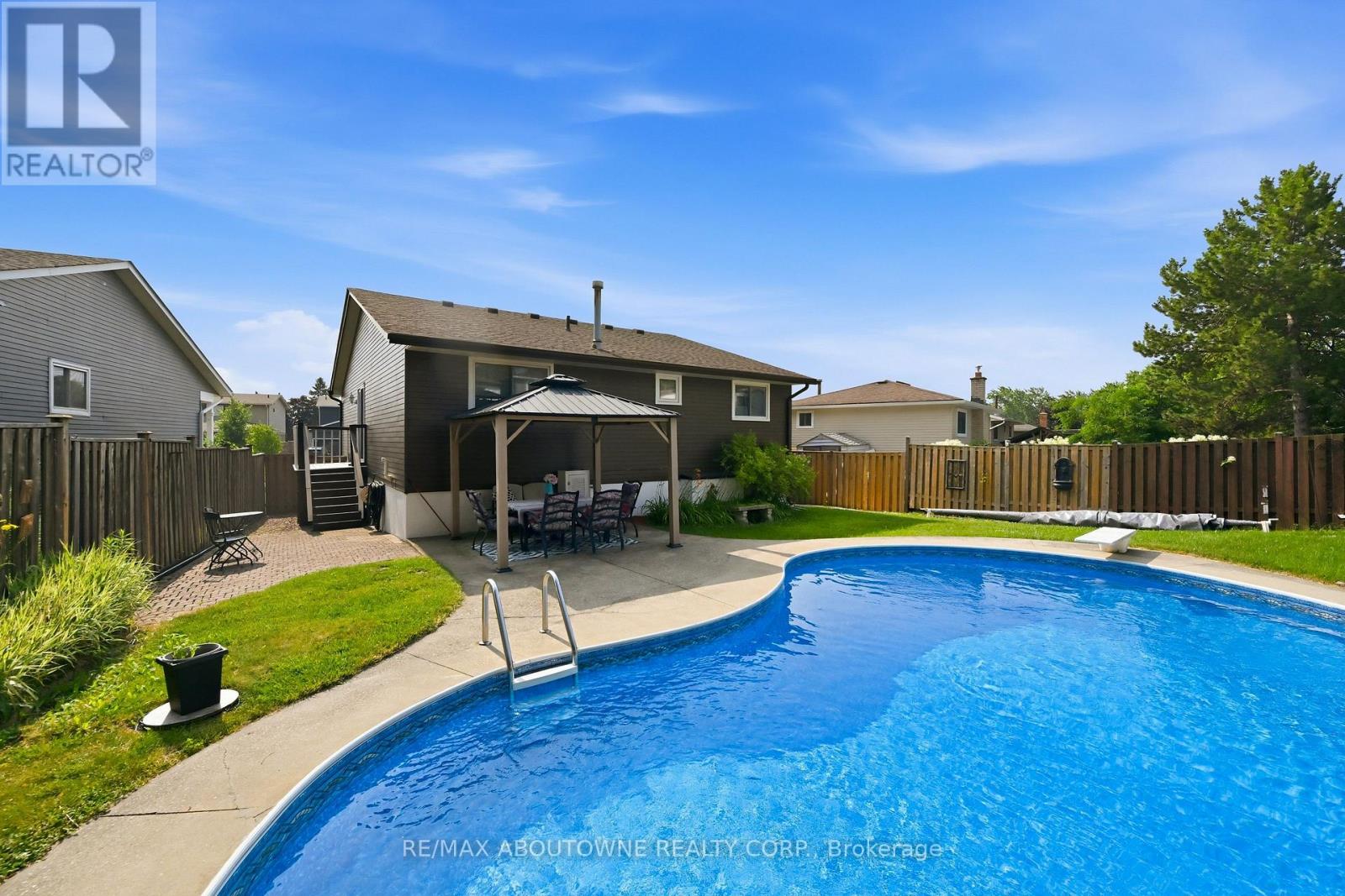 2339 GILLINGHAM DRIVE - Image 34