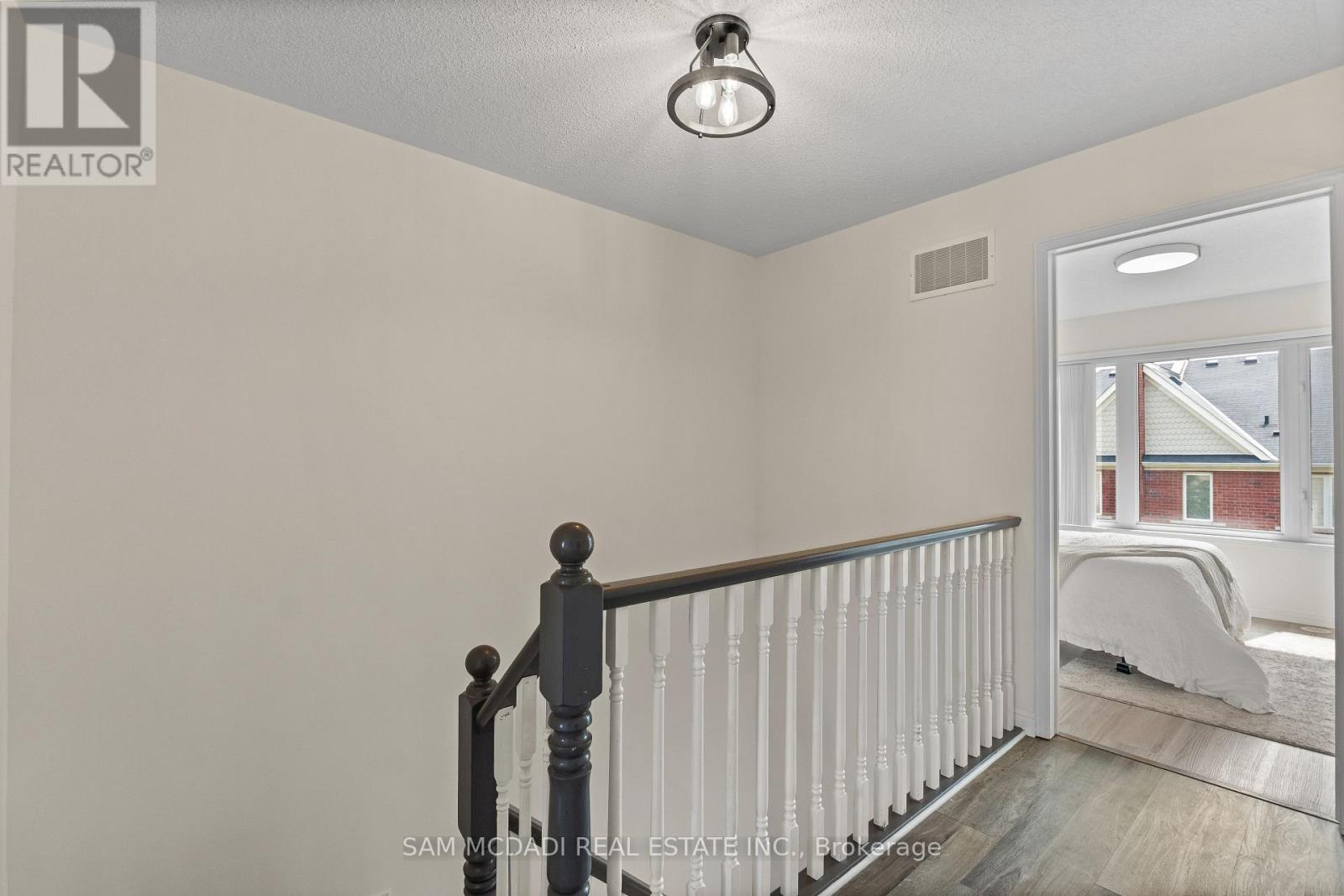 #55 3050 ERIN CENTRE BOULEVARD - Image 21