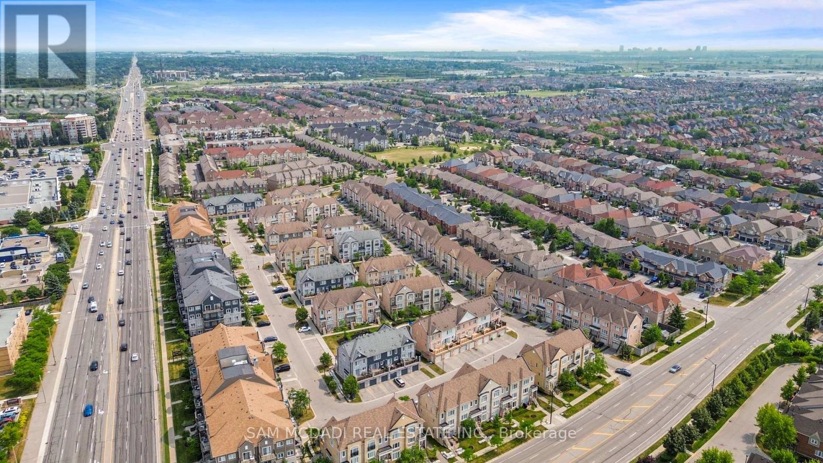 #55 3050 ERIN CENTRE BOULEVARD - Image 35