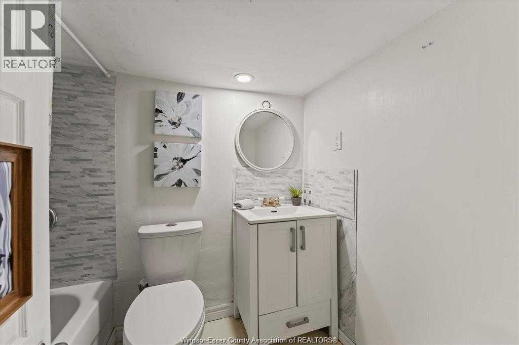 965 BRIDGE AVENUE - 24