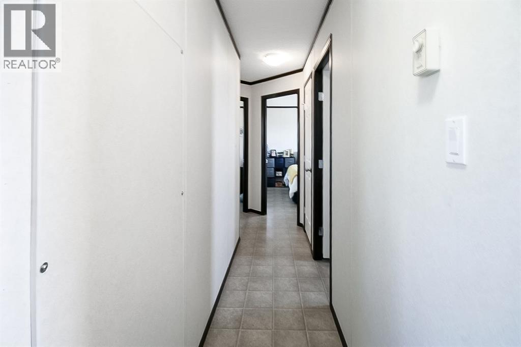 327 3 Street - Image 20