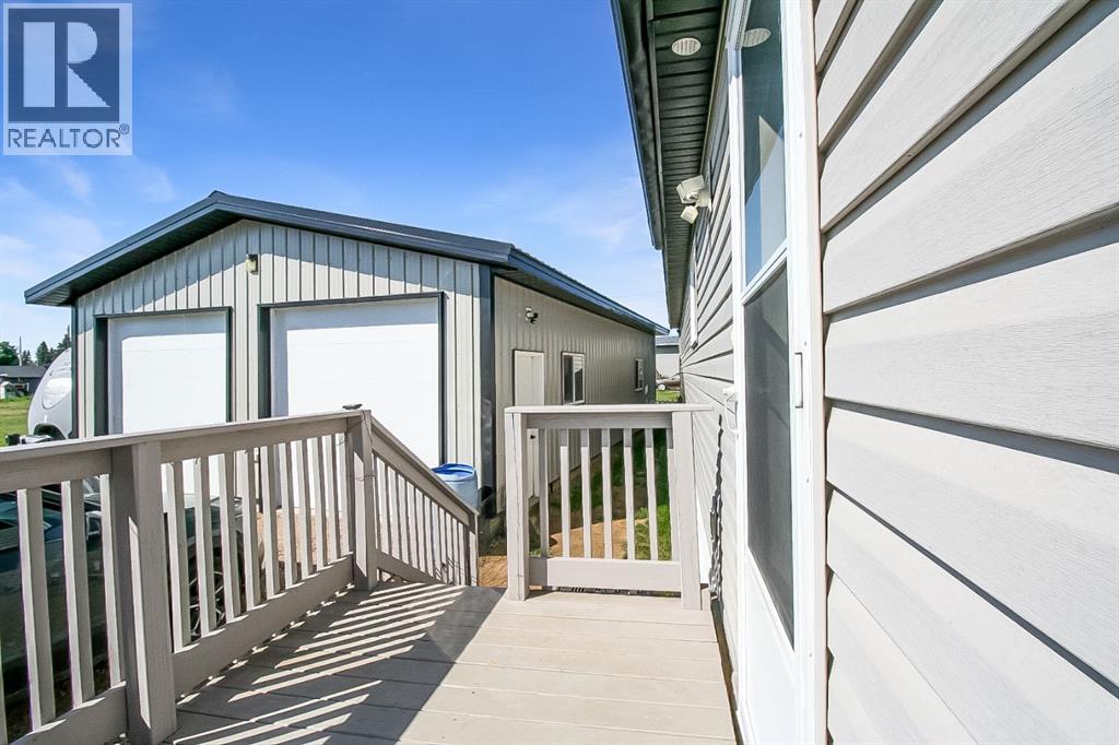 327 3 Street - Image 38