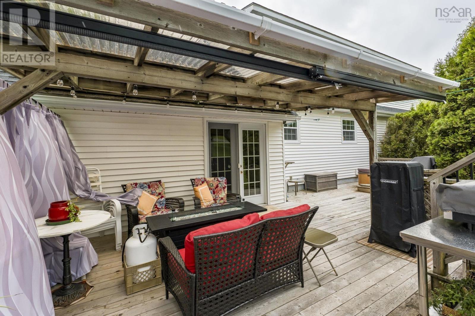 258 Falmouth Dyke Road - 12