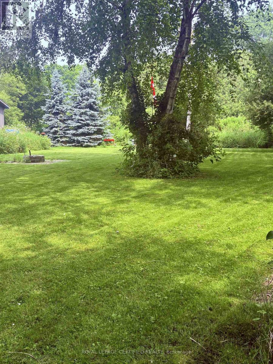 883 7TH AVENUE - Image 40