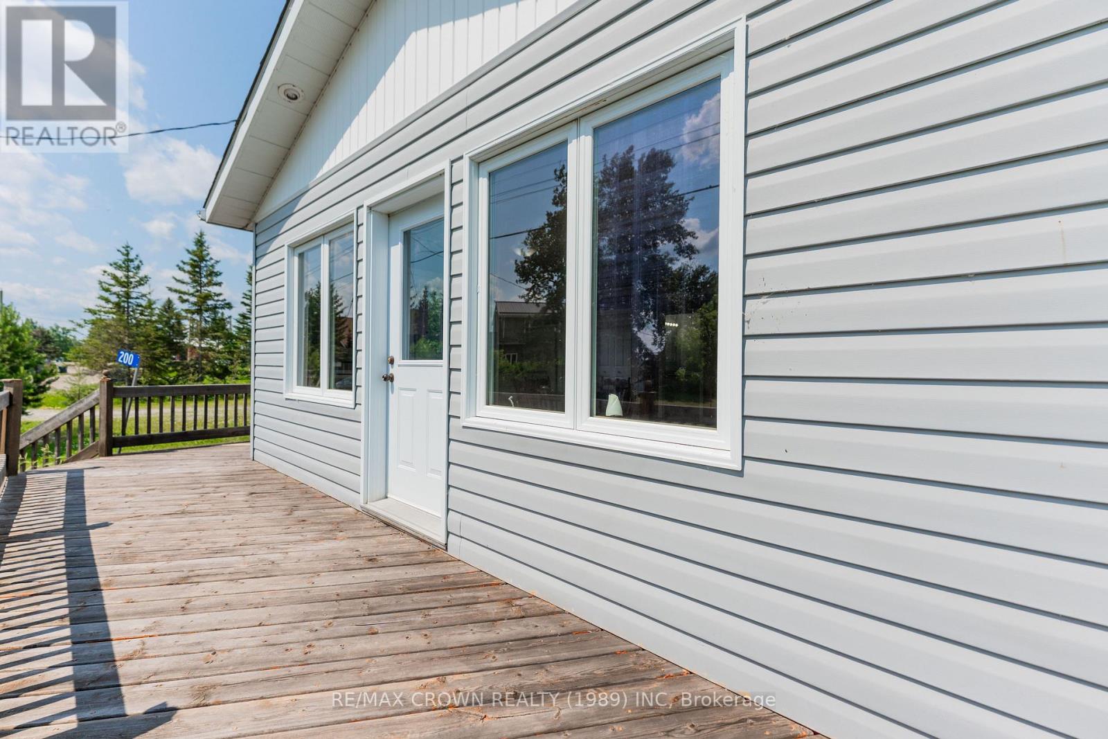 #MOONBEAM 200 LEFEBVRE PENINSULA ROAD - 21