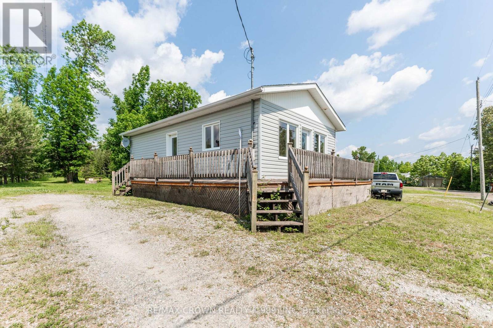 #MOONBEAM 200 LEFEBVRE PENINSULA ROAD - 27