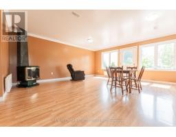Moonbeam - 200 Lefebvre Peninsula Road, Kapuskasing, ON P0L1V0 Photo 7
