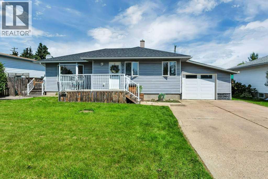 5126 52 Avenue - 2