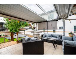 12528 Pinewood Crescent, Surrey, BC V3V2L5 Photo 18