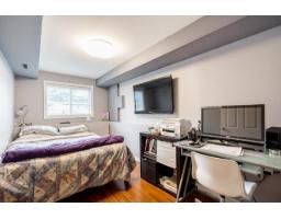 12528 Pinewood Crescent, Surrey, BC V3V2L5 Photo 24