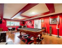 12528 Pinewood Crescent, Surrey, BC V3V2L5 Photo 23