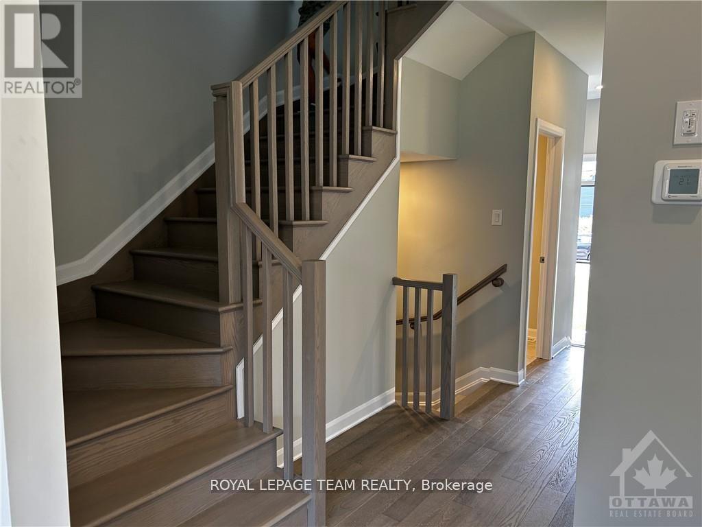 House for Rent in Ottawa – 179 SHALLOW POND PLACE, Ottawa – By Peter Sagos - Image 9