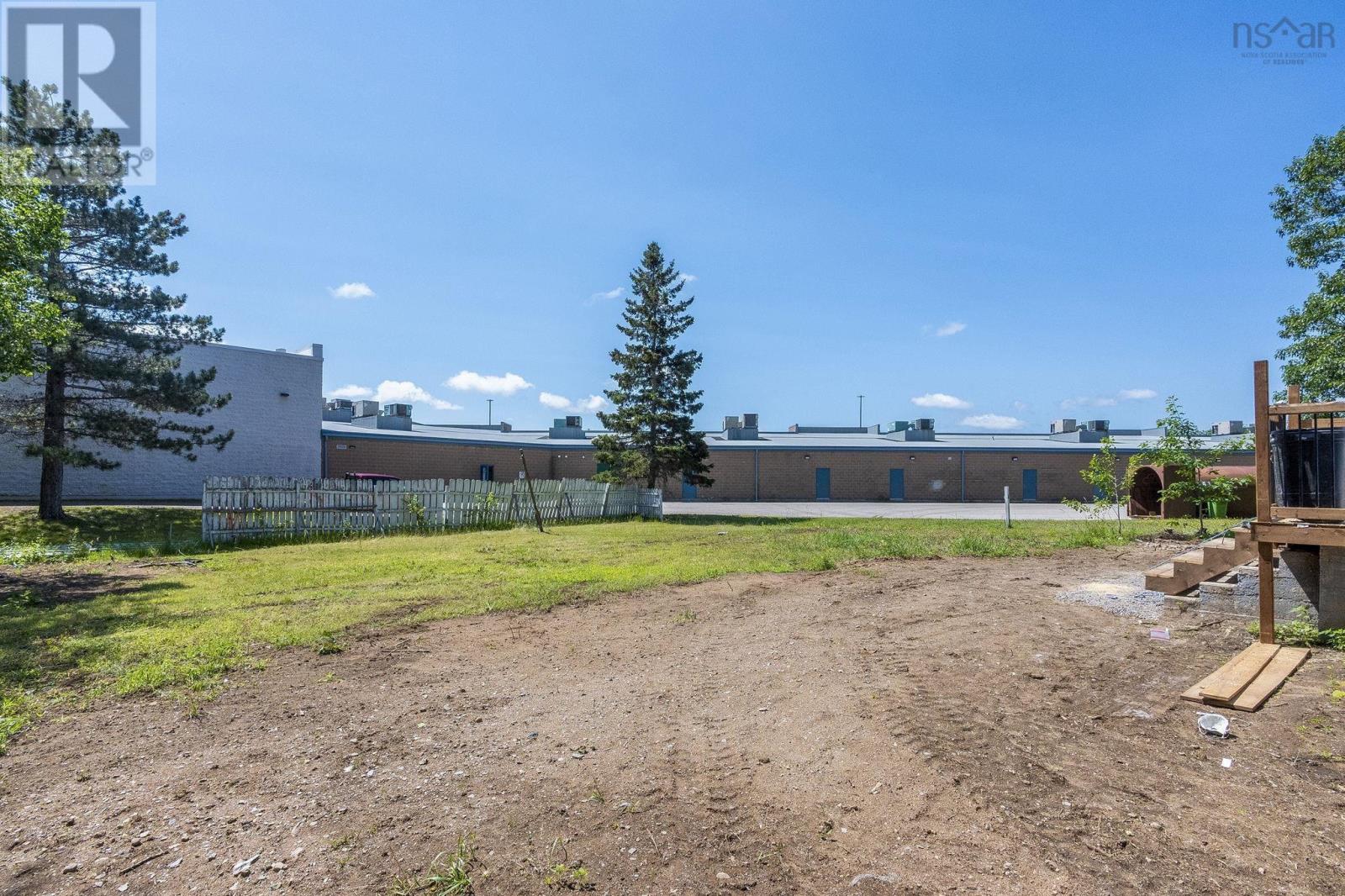 982 Pickering Lane - 27