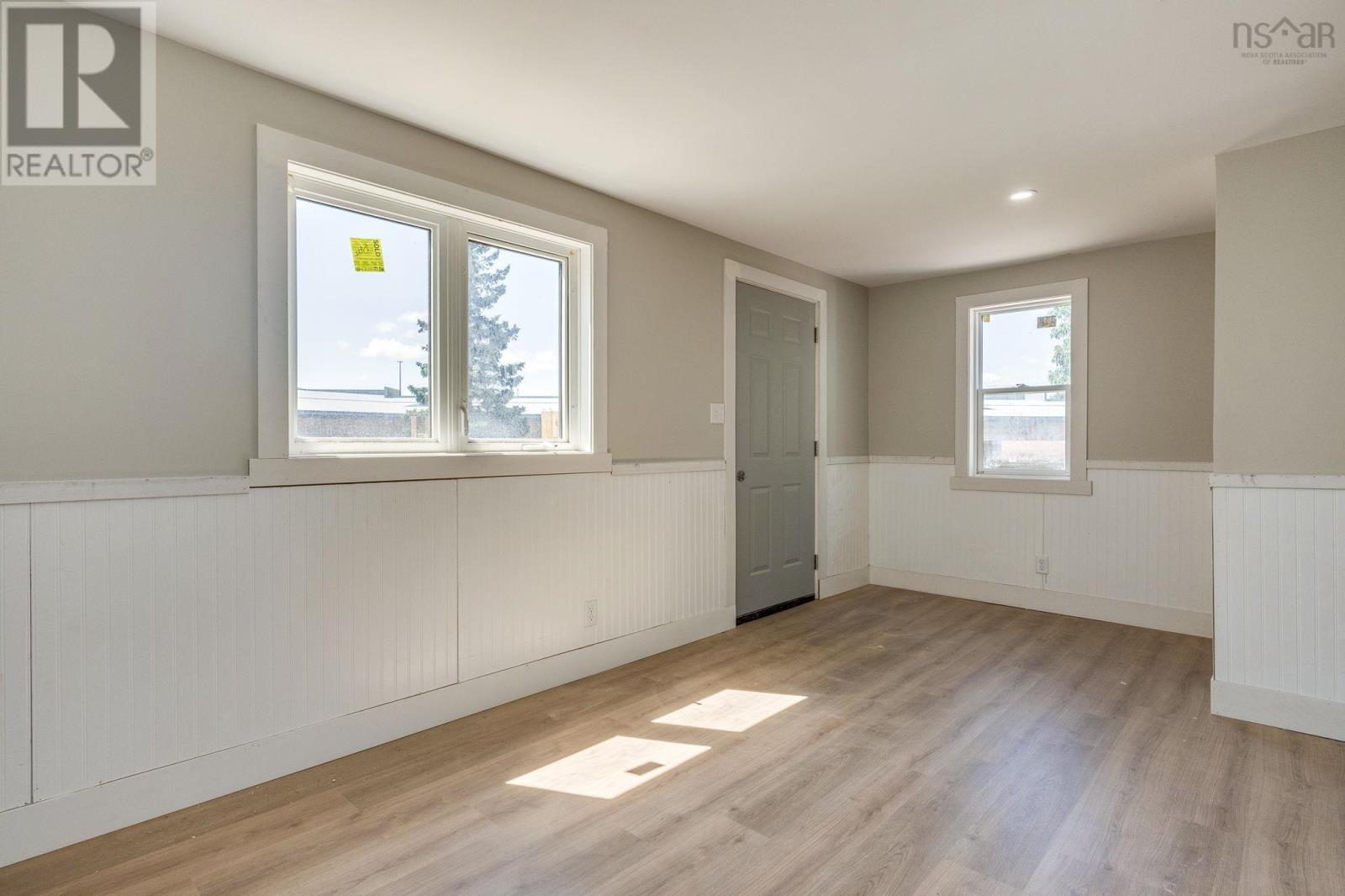 982 Pickering Lane - 14