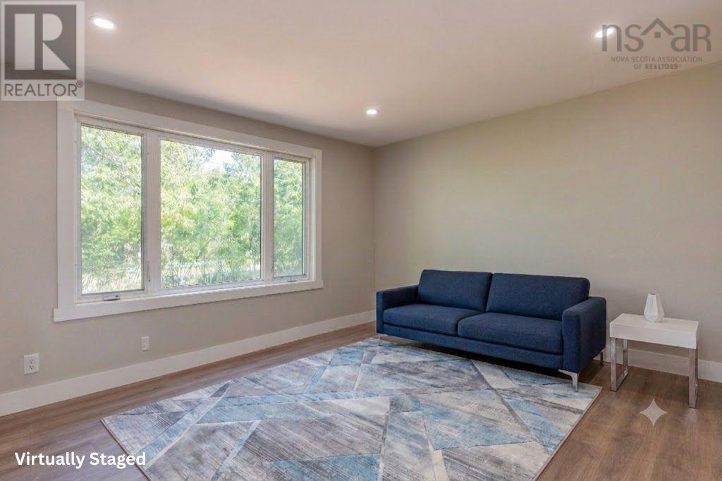982 Pickering Lane - 3
