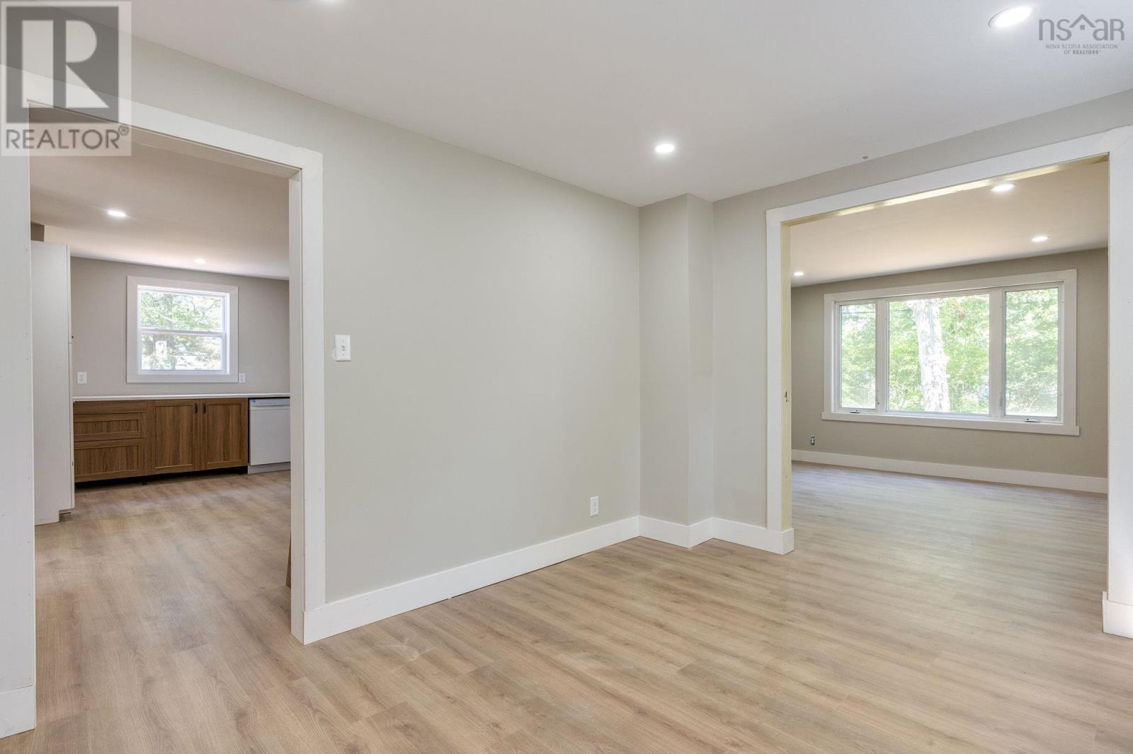 982 Pickering Lane - 7