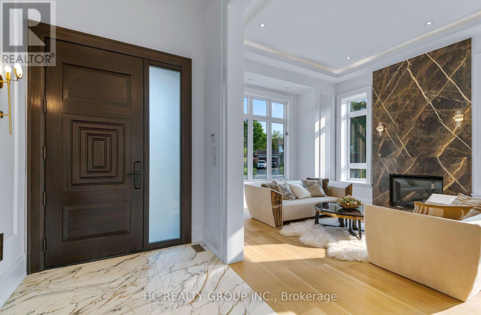 7 KNOLLVIEW CRESCENT - 3