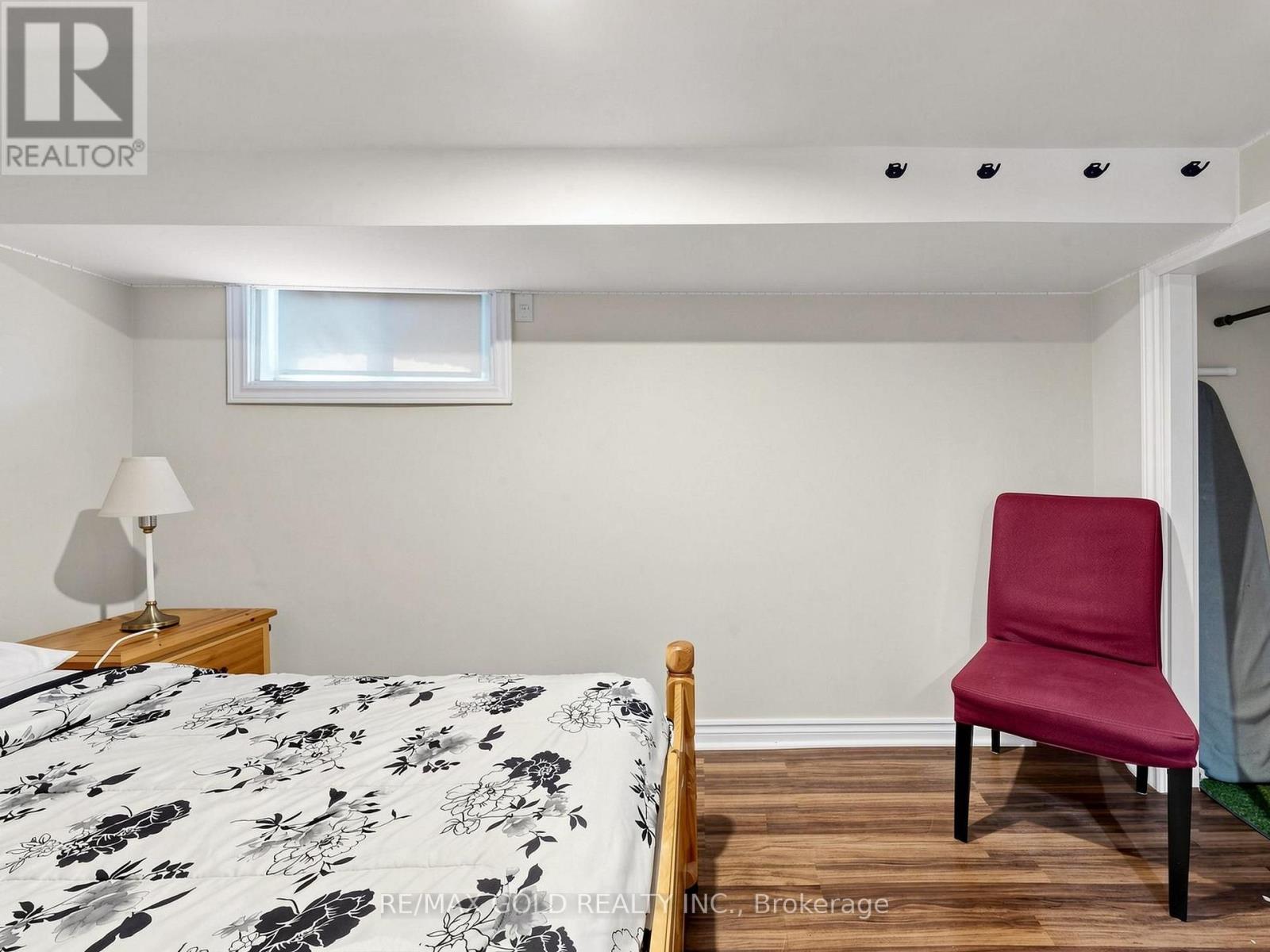 746 KING STREET W - 37