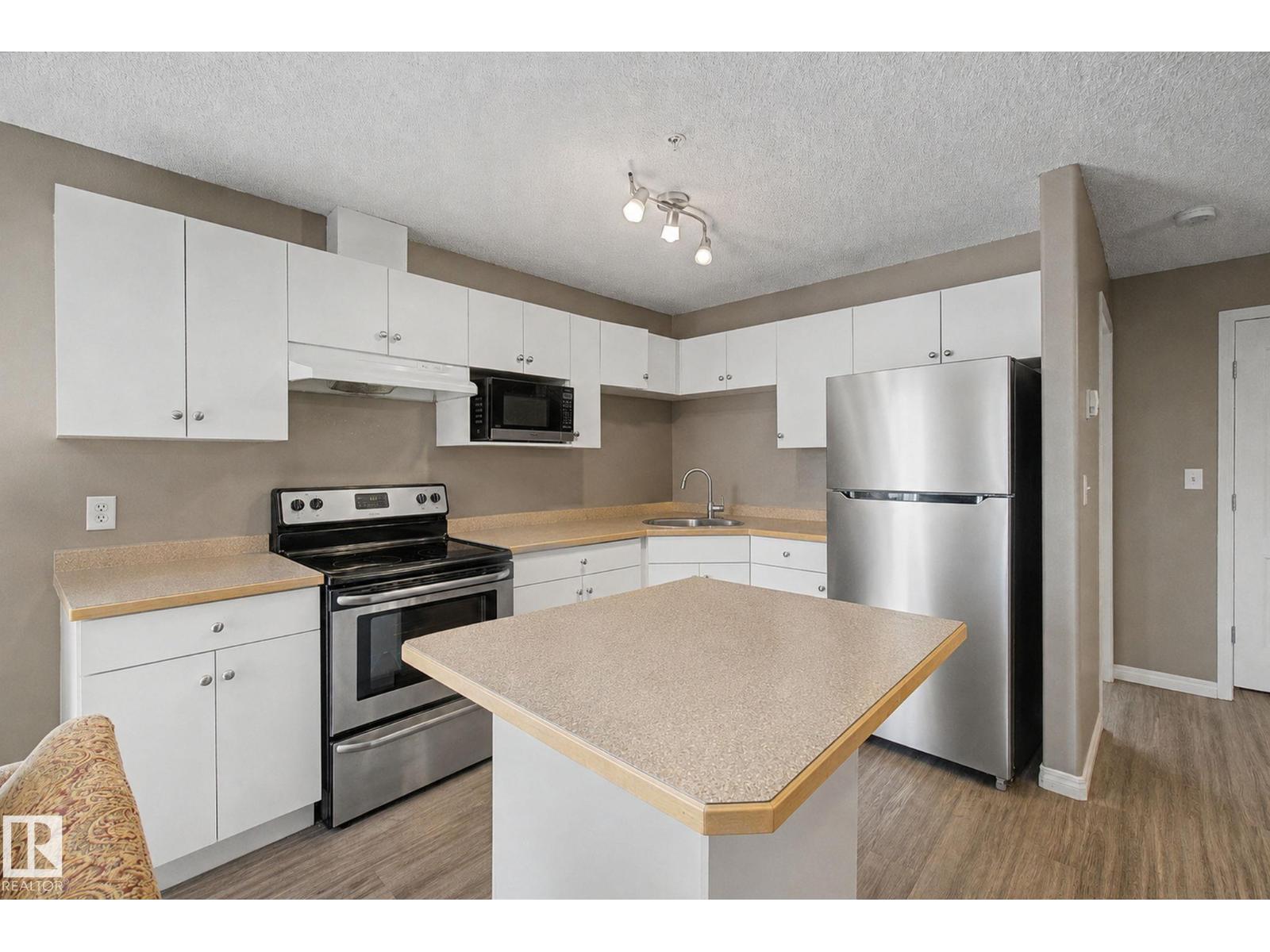 #311 7511 171 ST NW - 4