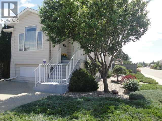 94 Heritage Lane W - 1