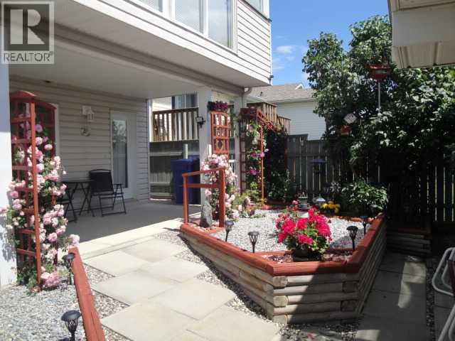 94 Heritage Lane W - 27