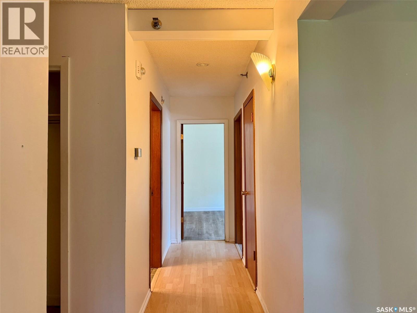 #109 2536 Parliament AVENUE - 20