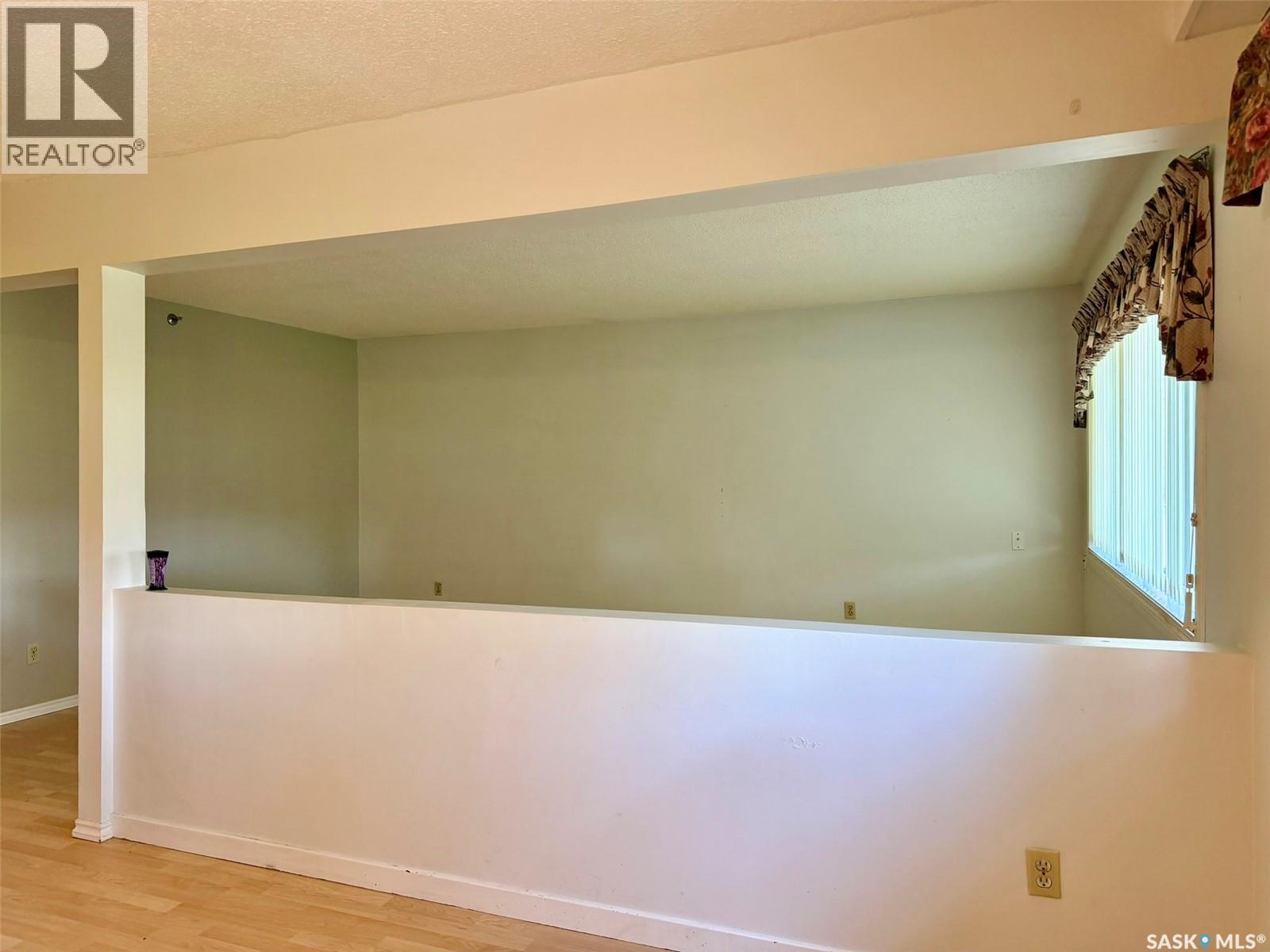 #109 2536 Parliament AVENUE - 16