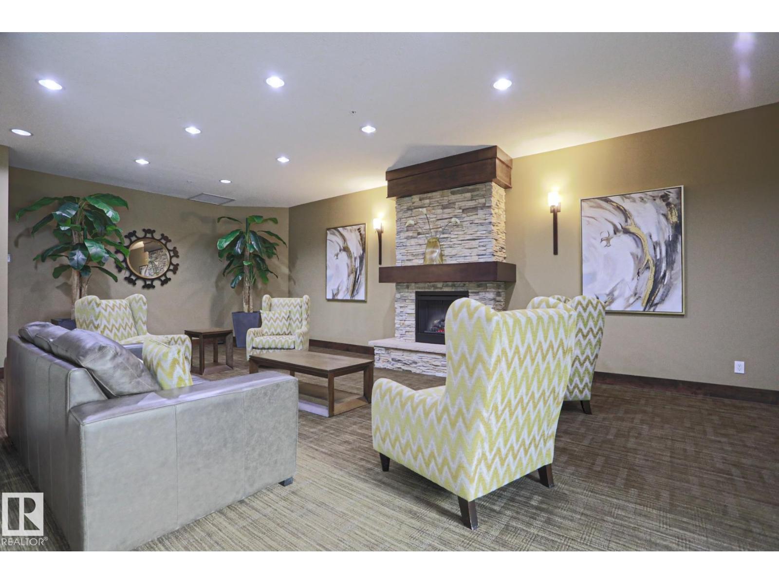 #703 10303 111 ST NW - 41