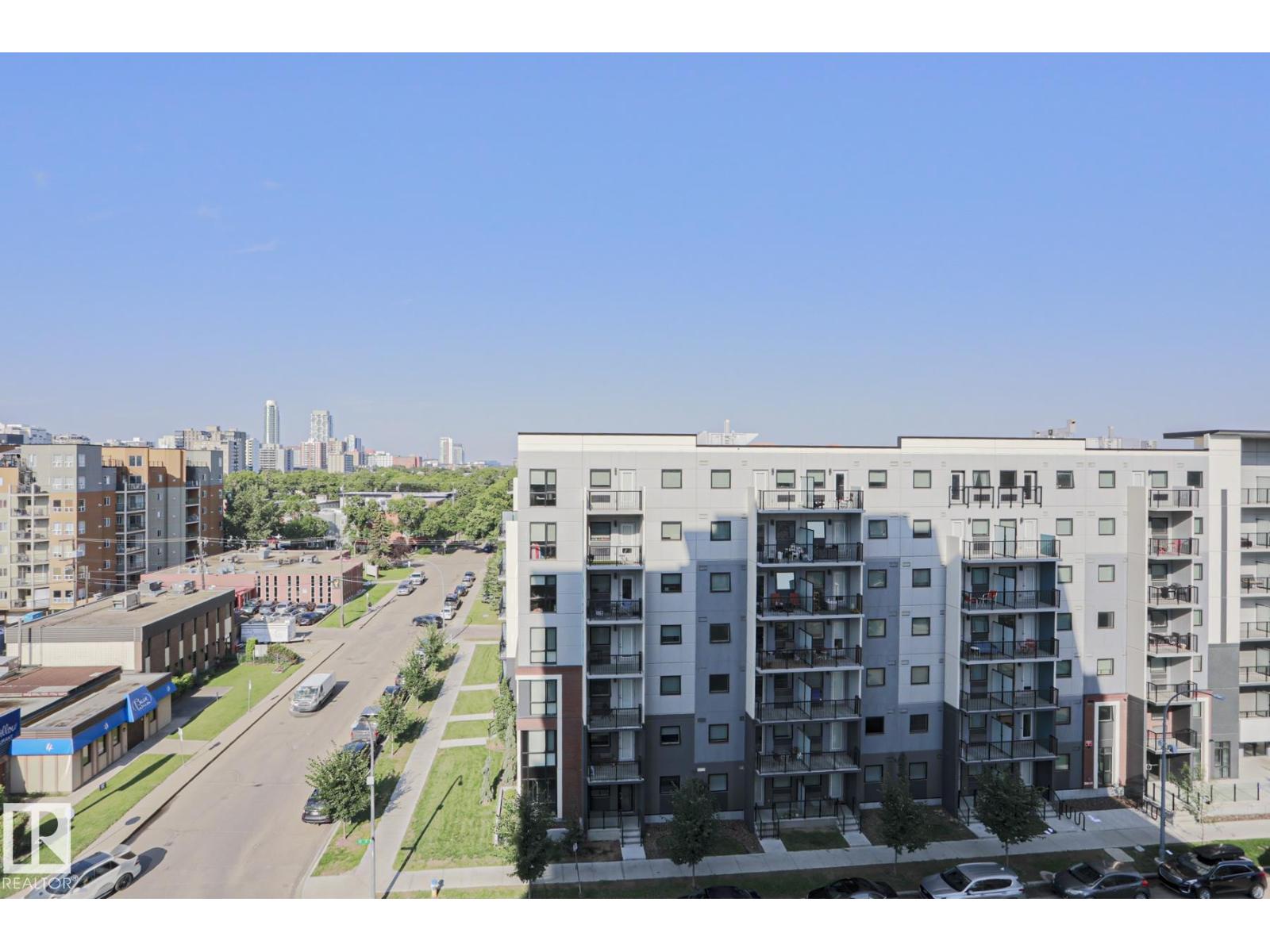 #703 10303 111 ST NW - 12