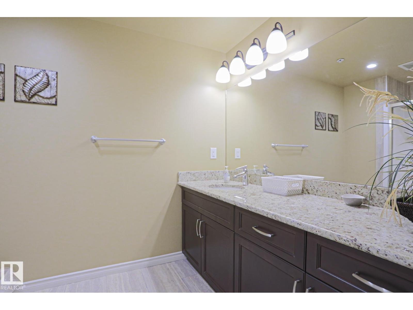 #703 10303 111 ST NW - 49