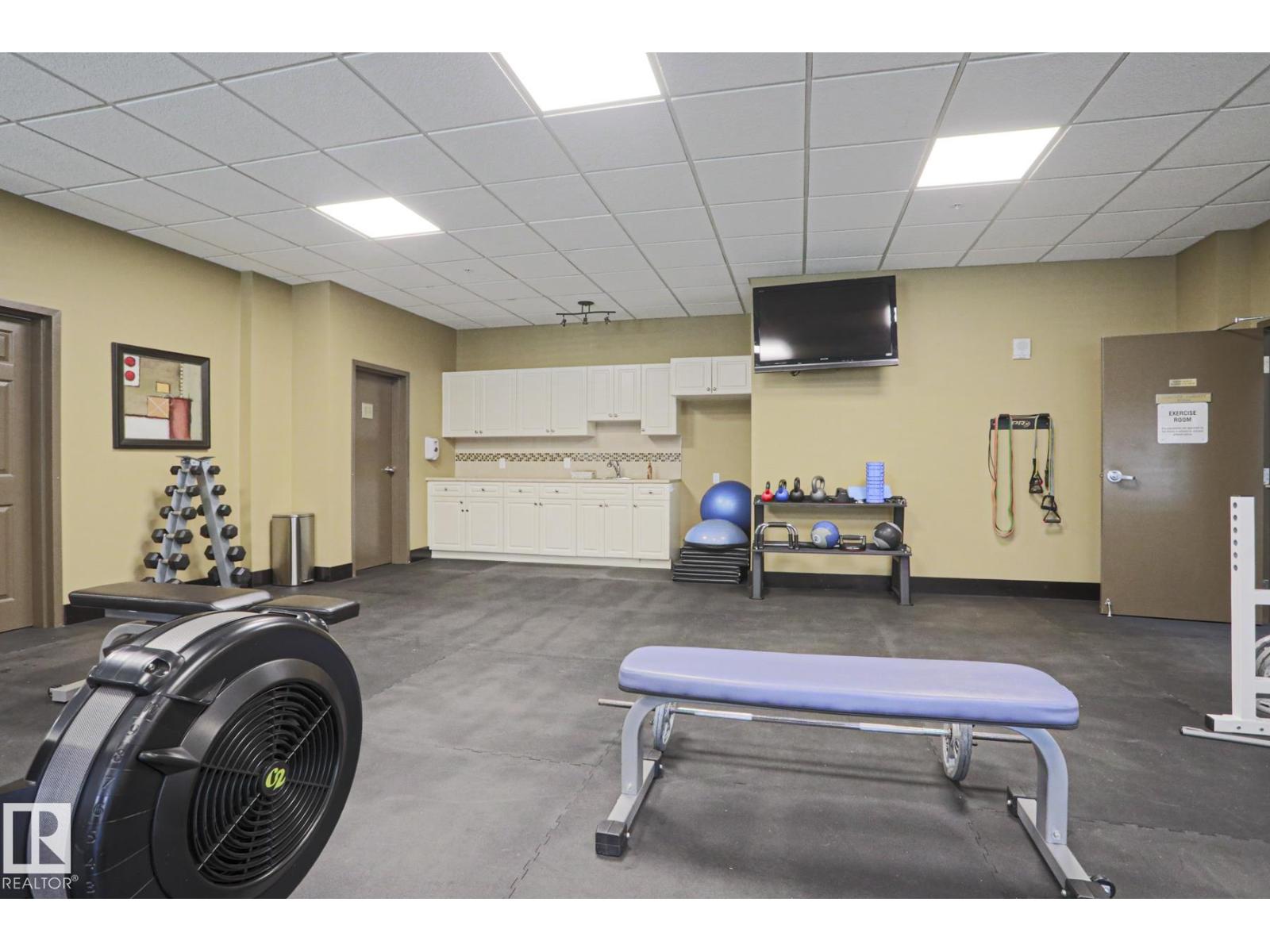 #703 10303 111 ST NW - 47
