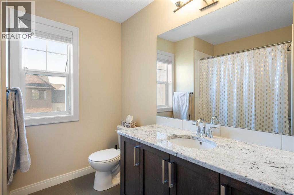 214 Cooperswood Green SW - 19