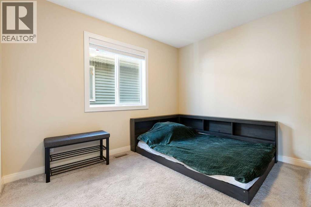 214 Cooperswood Green SW - 18