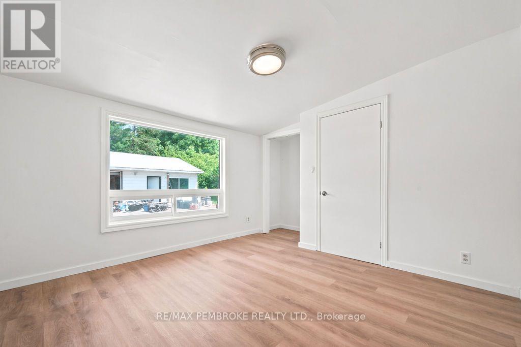 32560 HIGHWAY HIGHWAY - Image 20
