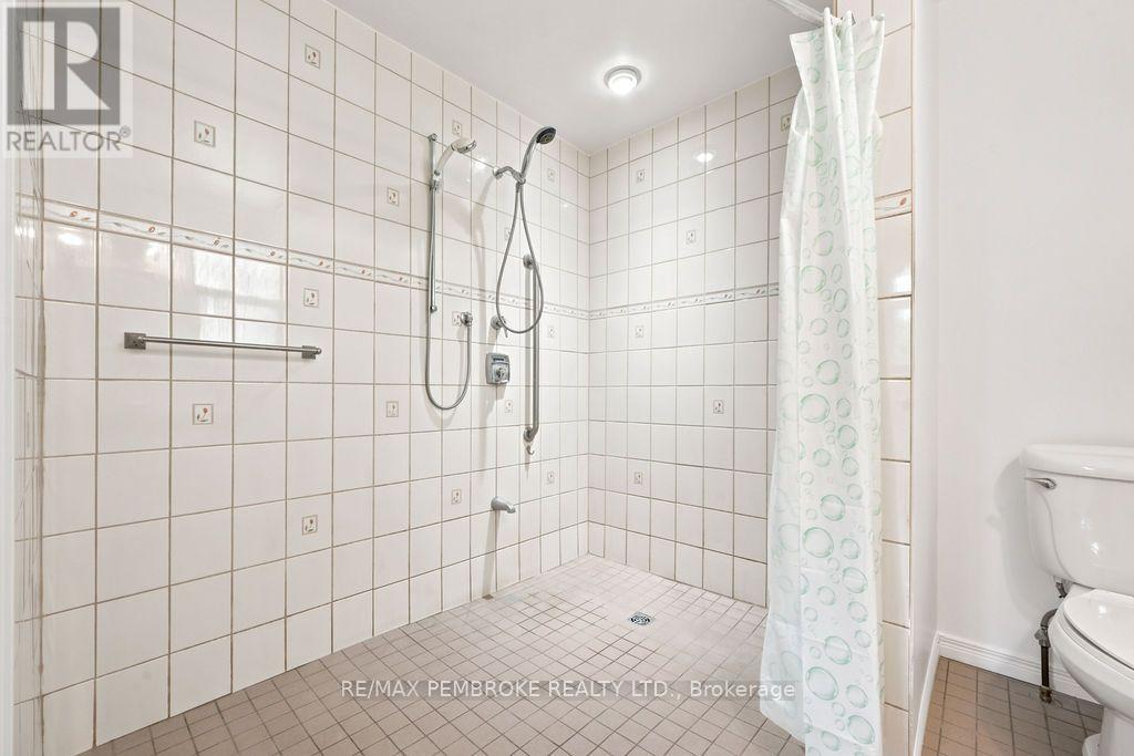 32560 HIGHWAY HIGHWAY - Image 23
