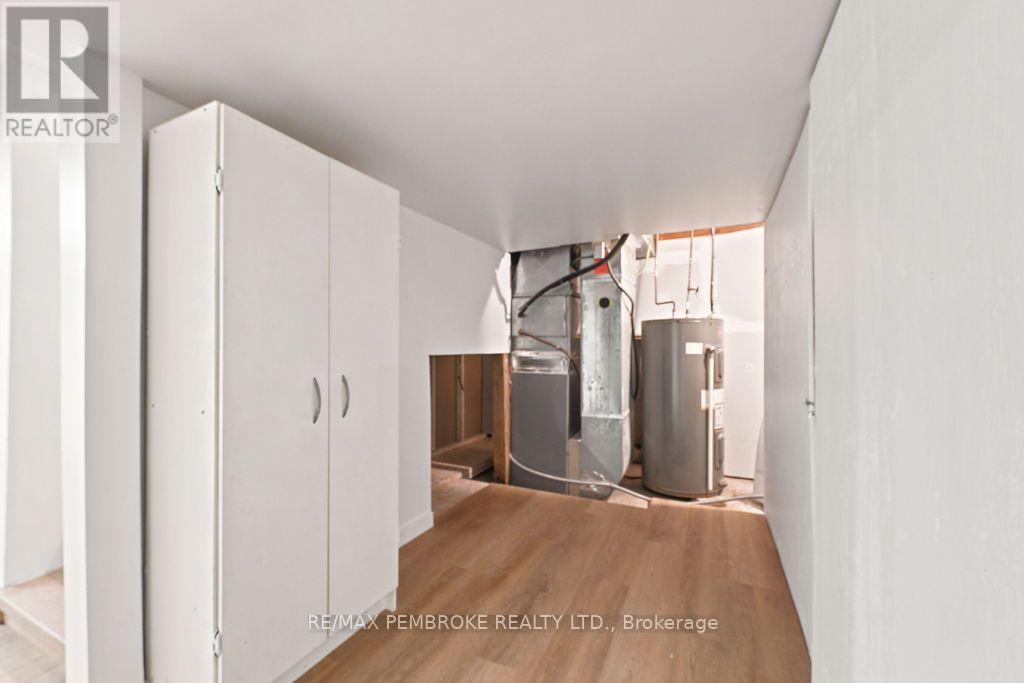 32560 HIGHWAY HIGHWAY - Image 38