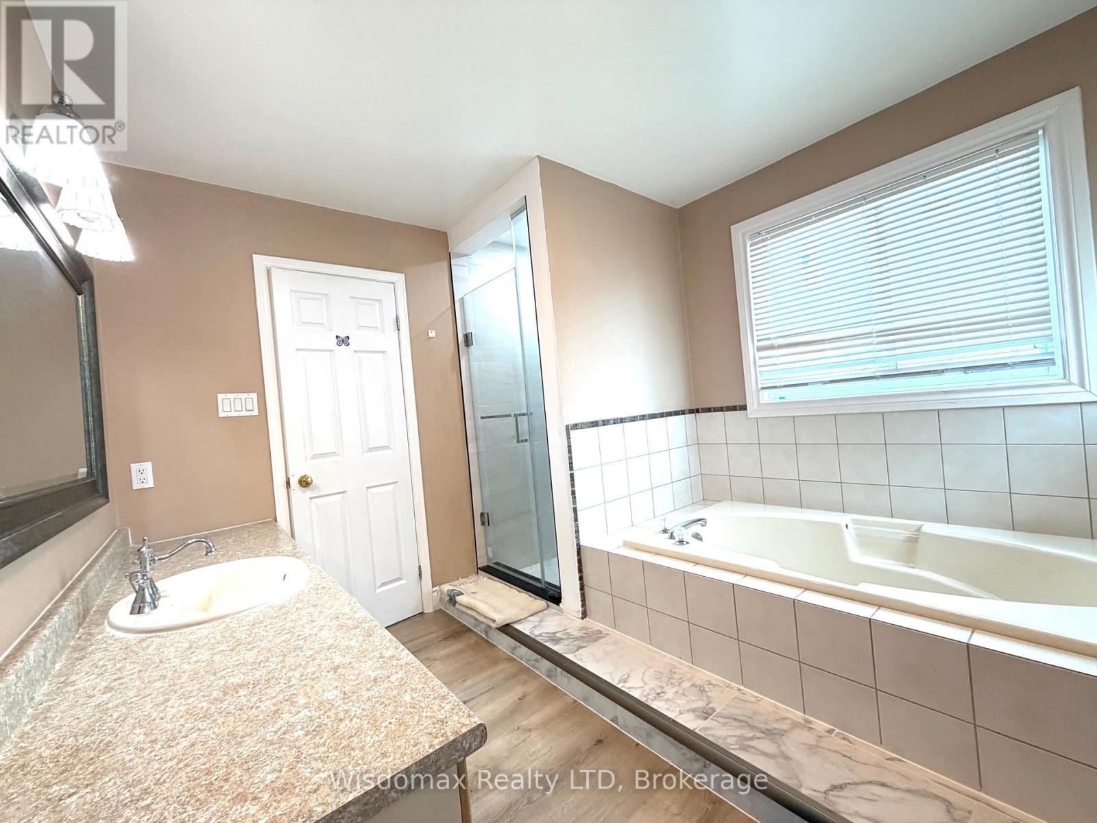 1 CRYSLER CRESCENT - 19