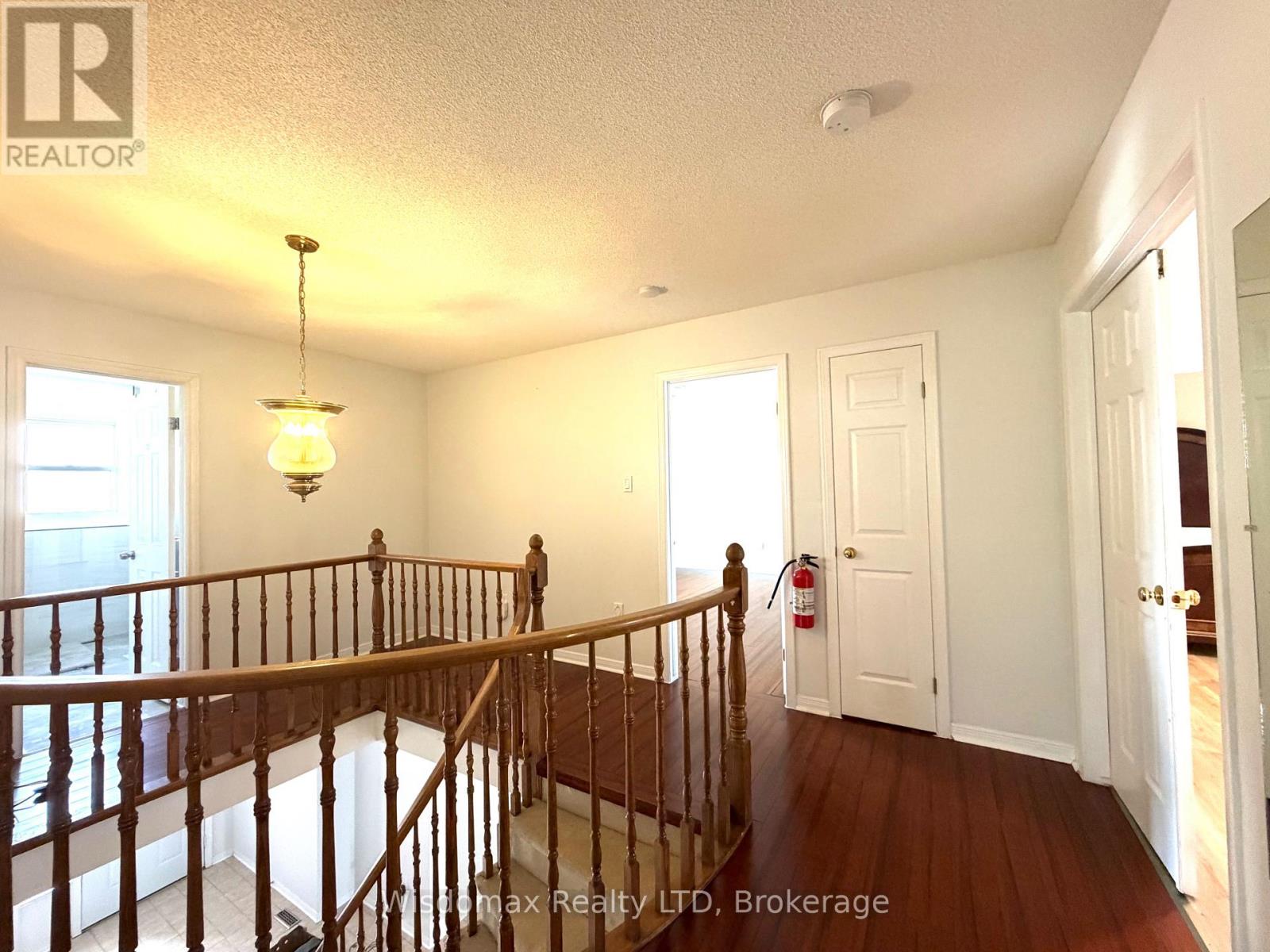 1 CRYSLER CRESCENT - 12