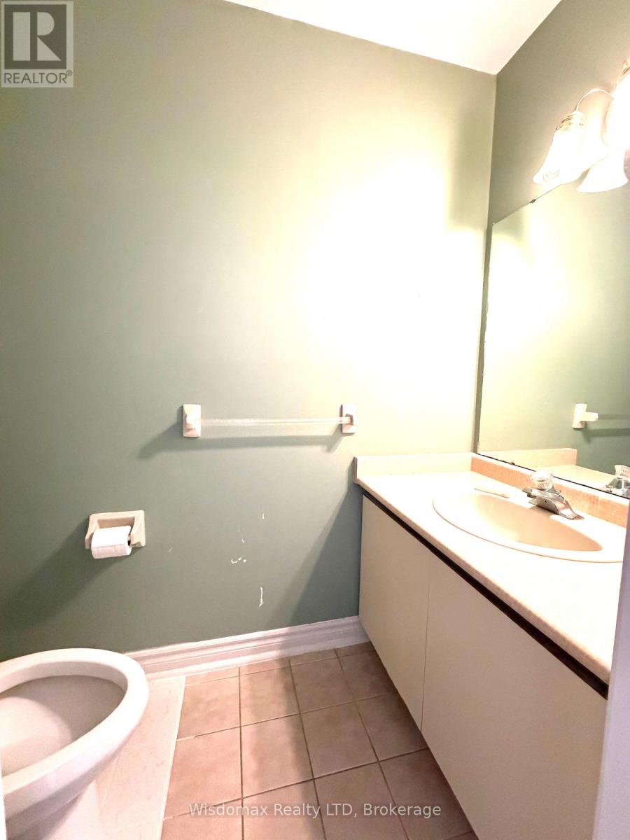 1 CRYSLER CRESCENT - 9