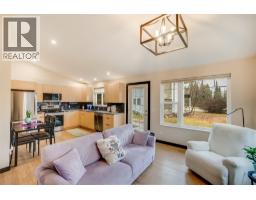 611 Union Street Unit# 1, New Denver, BC V0G1S0 Photo 12