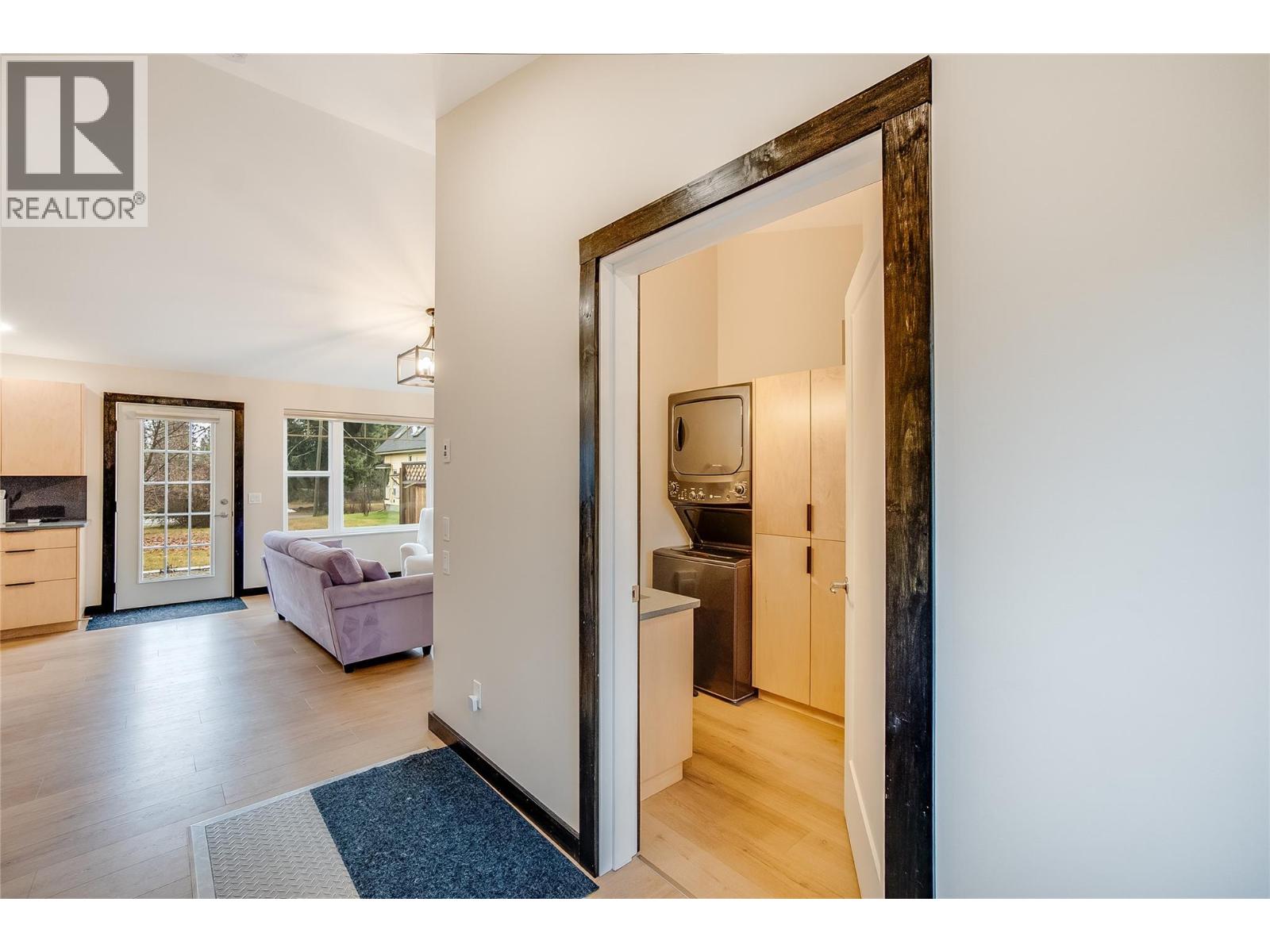 #1 611 Union Street - 19