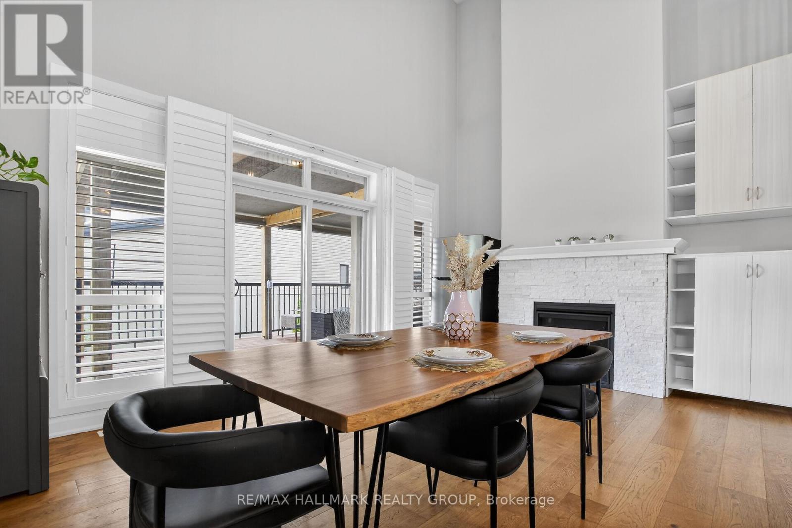 341 SERENADE CRESCENT - 13