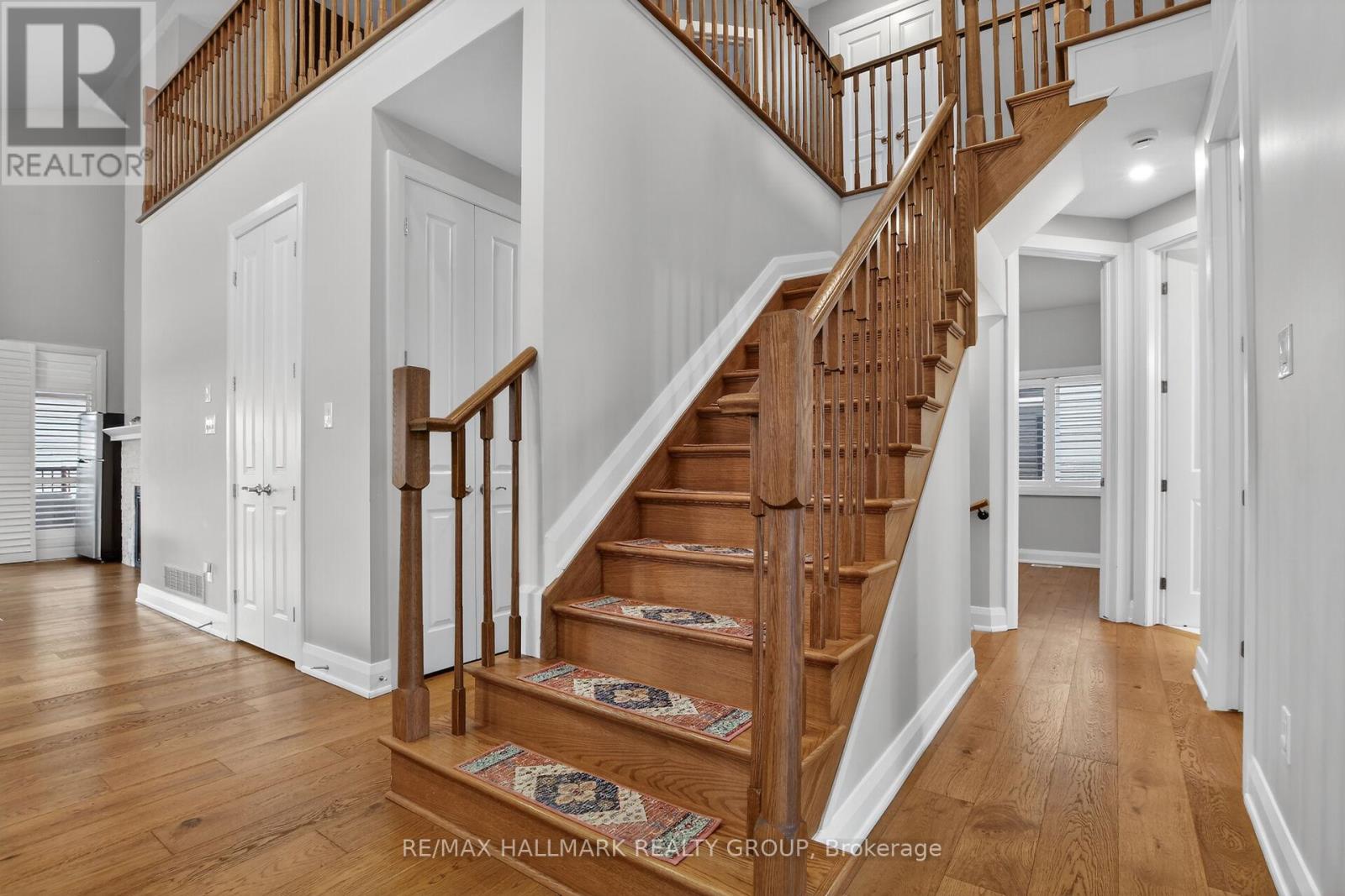 341 SERENADE CRESCENT - 18