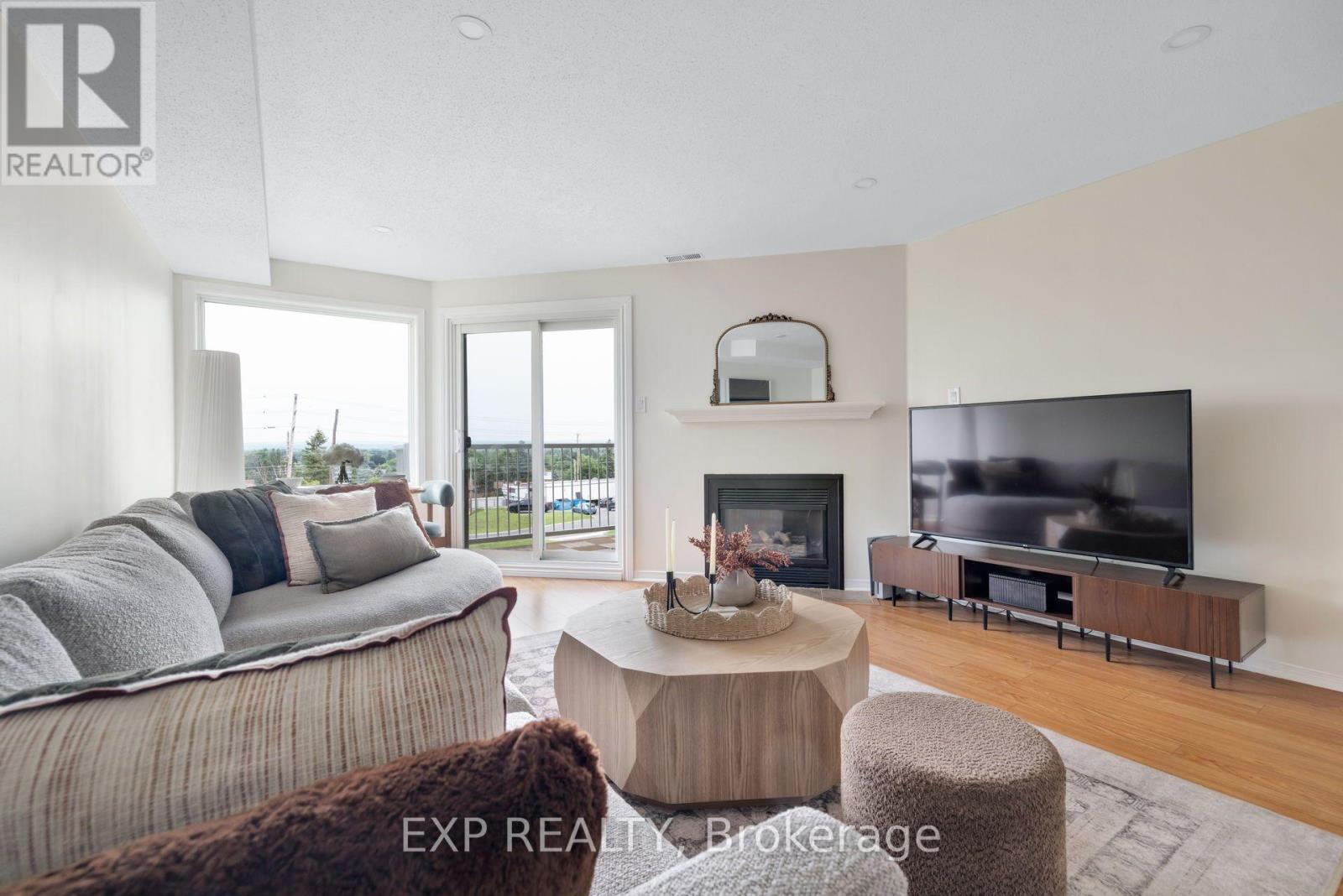 #30 1400 WILDBERRY COURT - 8