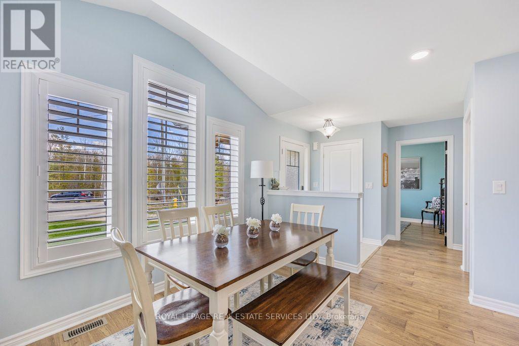 74 ROBERT STREET S - 7