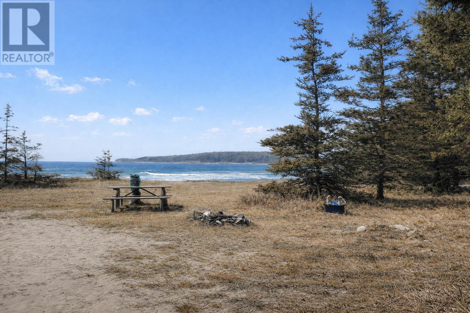 10 River Road - 35